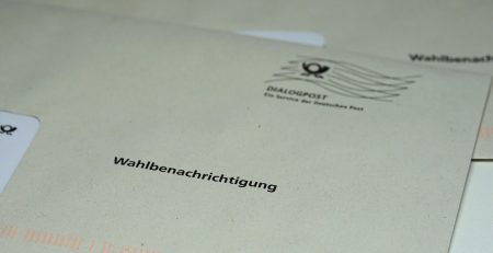 Briefumschlag amtliche Wahlbenachrichtigung